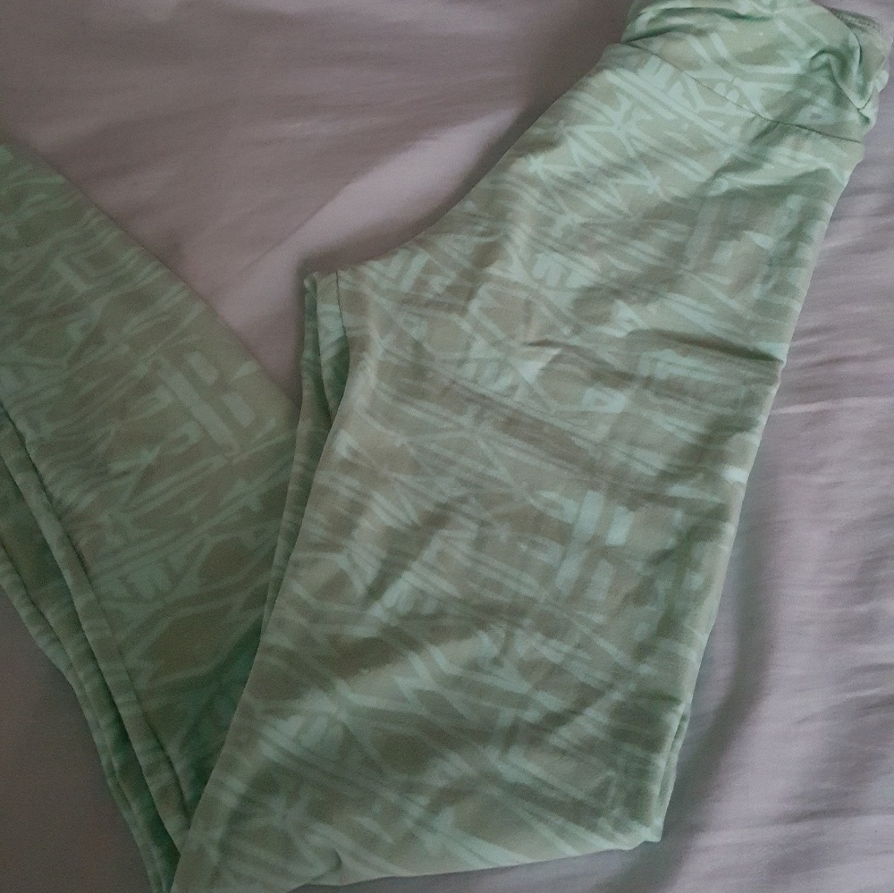Lularoe OS